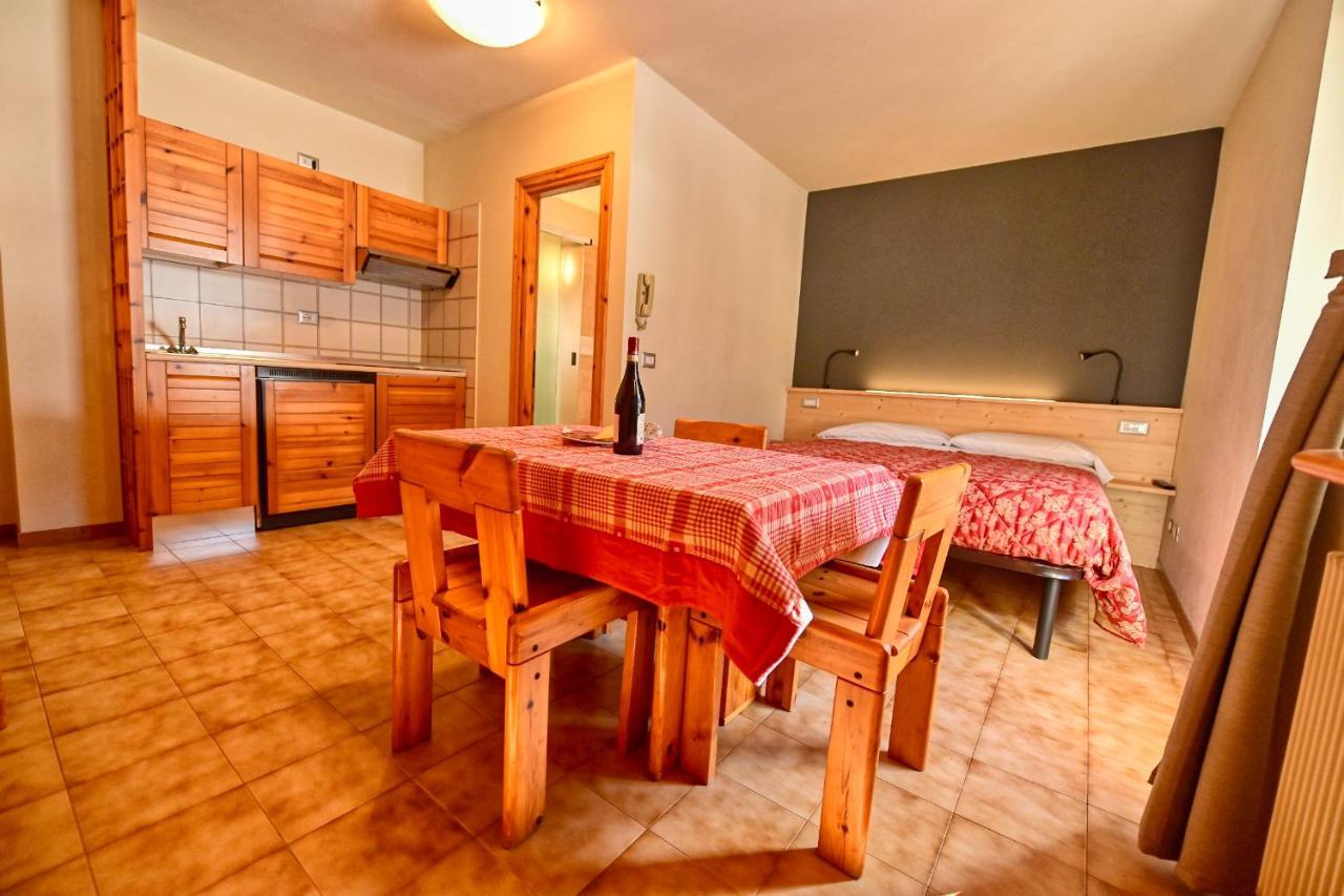 Residence Raethia Tra Bormio E Livigno Pradelle Exterior foto